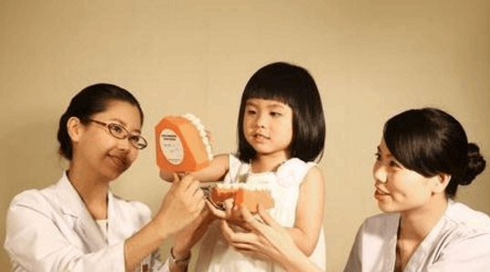 1505698898519475.png 泸州金药石口腔.png